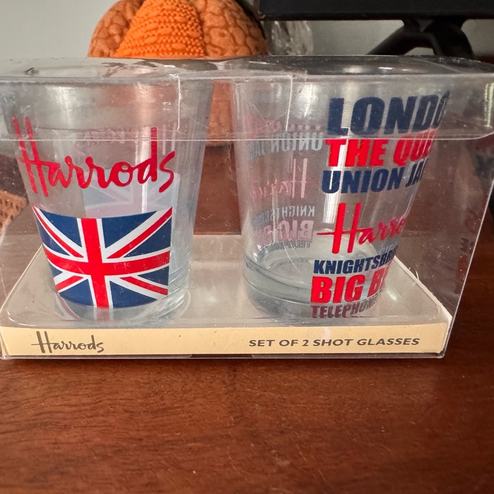 1980’s Harrods Shot Glasses (vintage new)